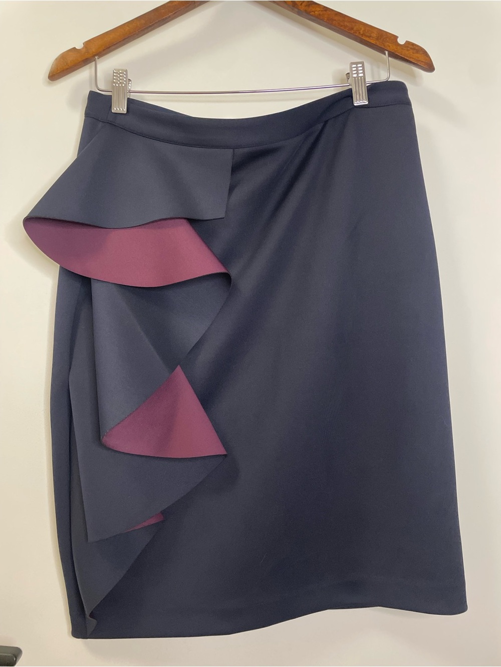 Ted Baker Navy midi Pencil Skirt size 3